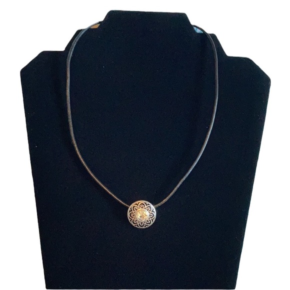 Leather Cord 18" with Crystal Slide - Picture 3 of 3